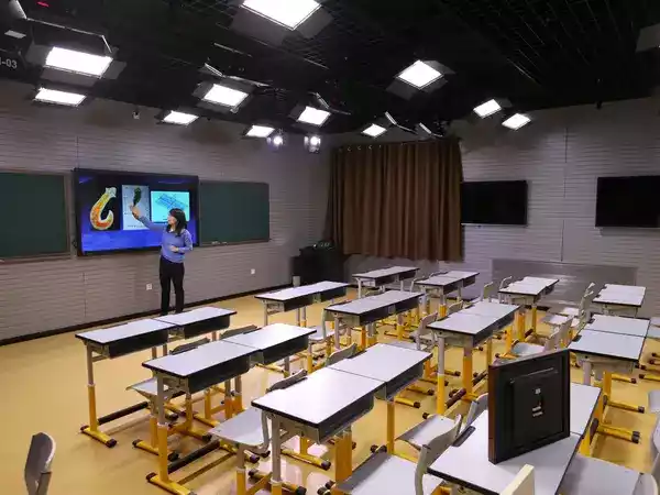 Tyler Heinz World Classrooms-newsnests.com